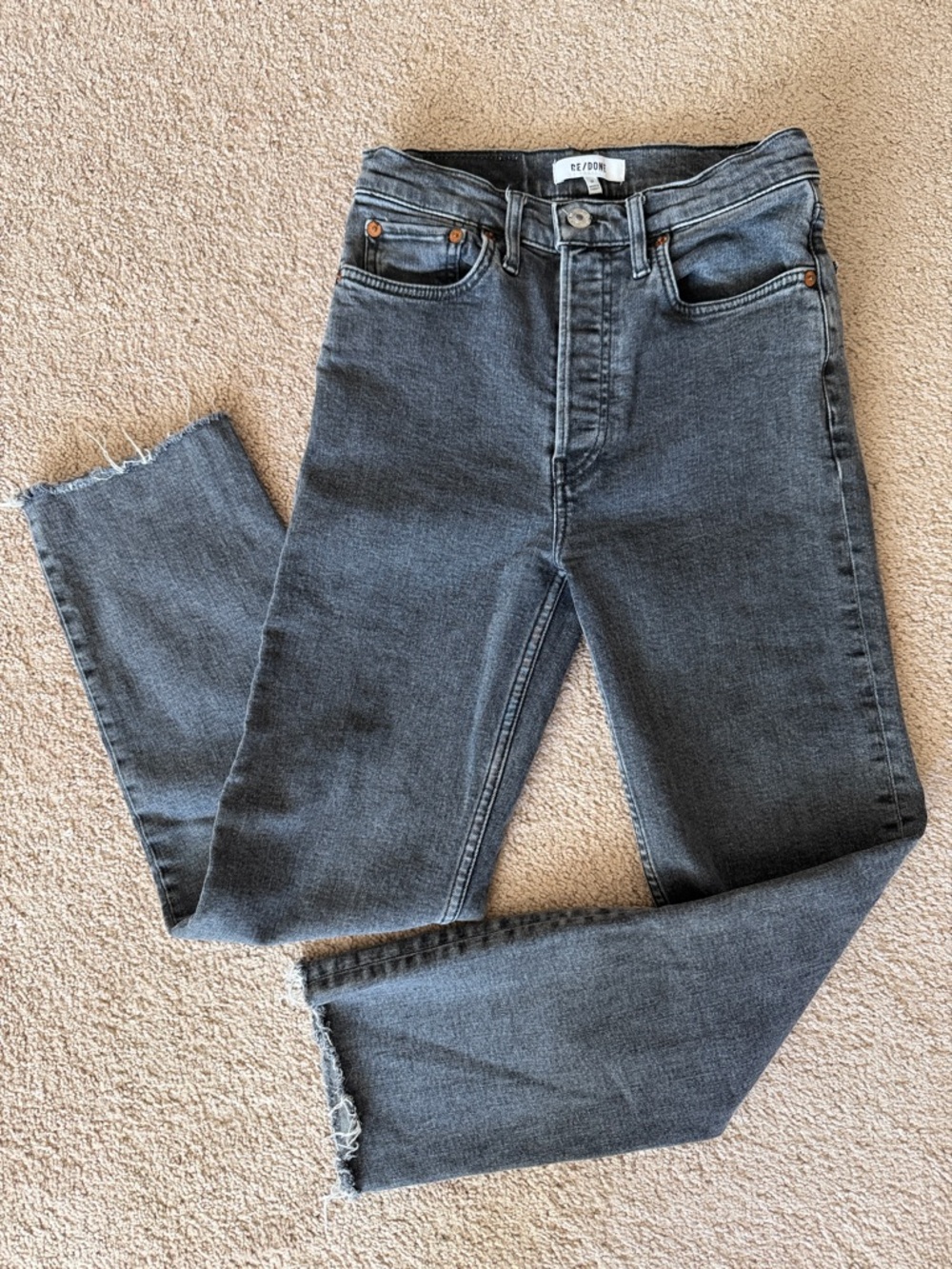 Re/Done Women's Straight Leg Jeans in Charcoal Gray